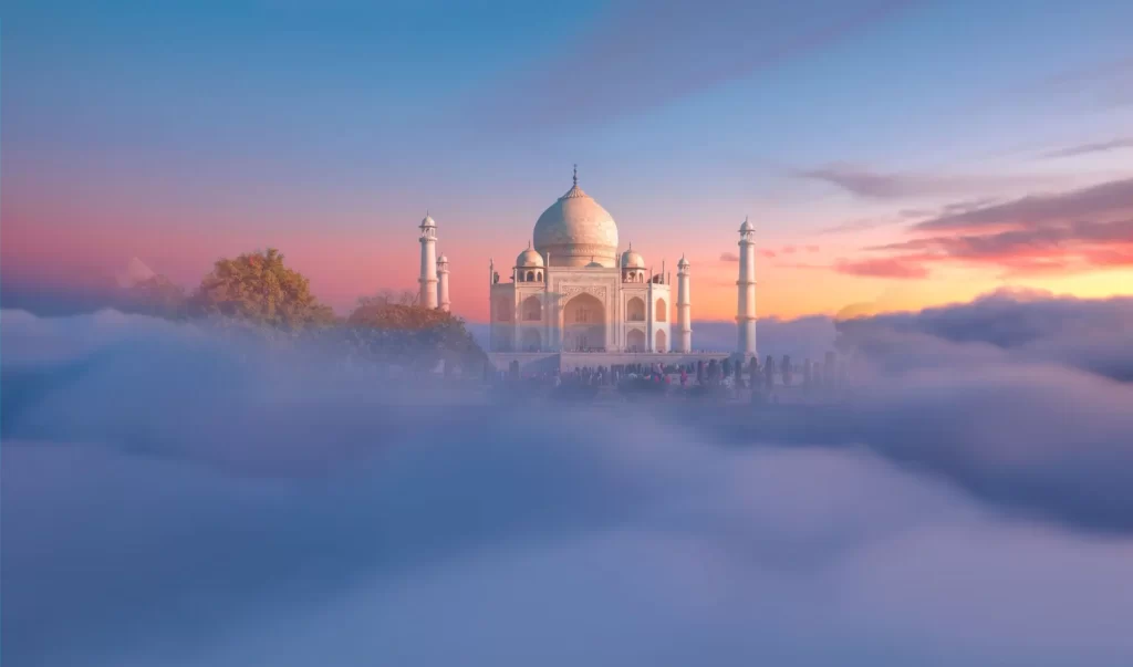 Shutterstock_2511640147 1 - Objevím.cz Tádž Mahal vynořující se z mlhy
